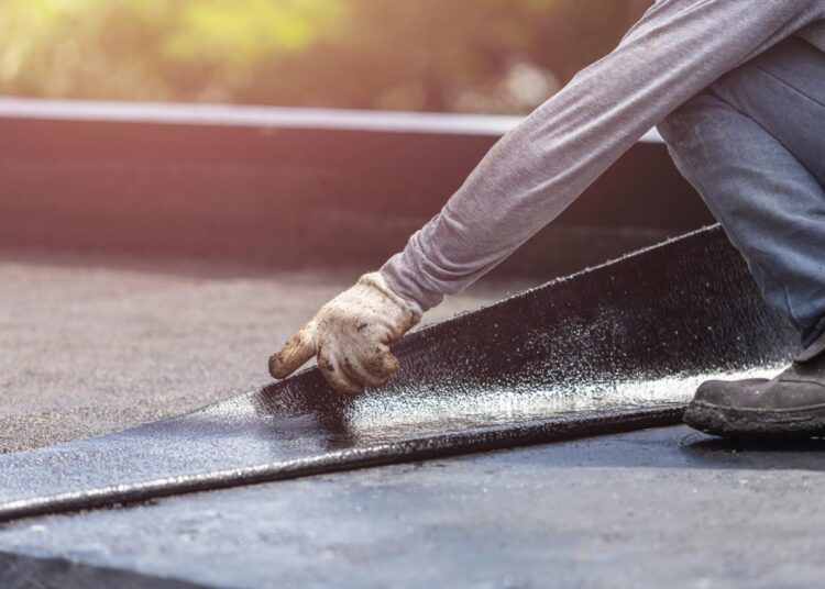 Roofing roofer