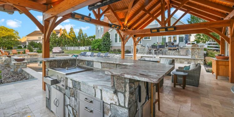 Building an Outdoor Kitchen by Your Pool: 5 Design Ideas